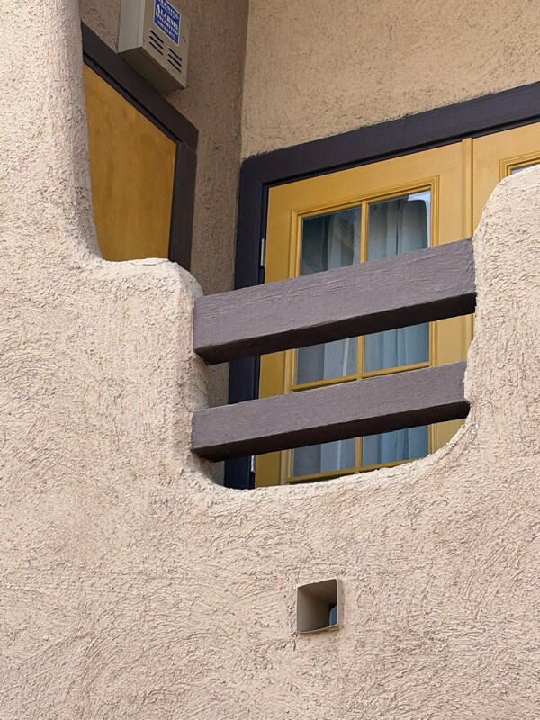 Foto del edificio - 4068 Crete Ln