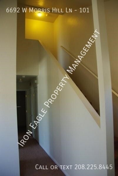 Foto del edificio - 6692 W Morris Hill Ln