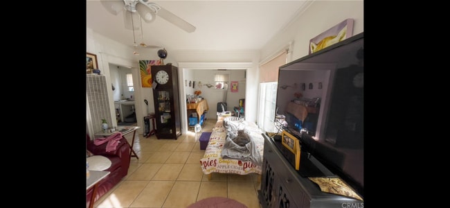 Foto del edificio - 519 E Dayman St