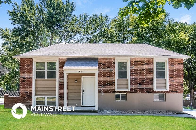 Foto principal - 19707 E Millhaven St