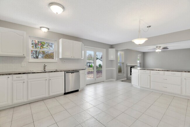 Foto del edificio - 6 Barkwood Trails Dr