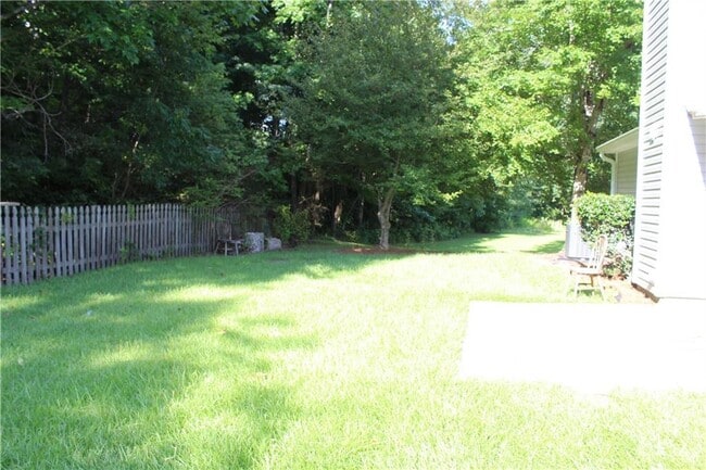 Foto del edificio - 770 Amelia Grove Ln SE