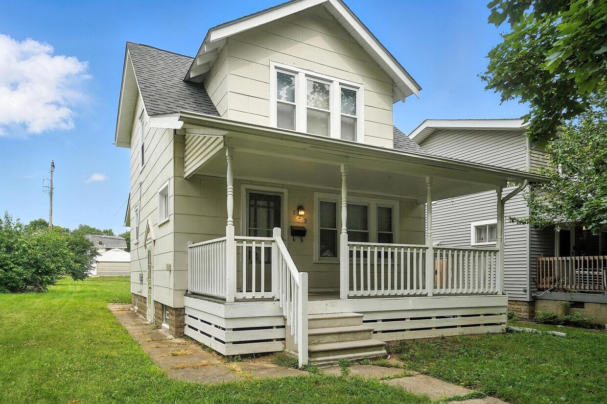 Foto principal - 825 S Terrace Ave