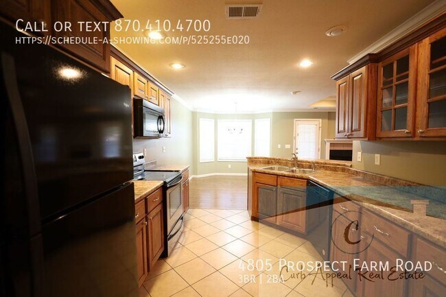Building Photo - 3 bedroom 2 bath recently built home (Nett...