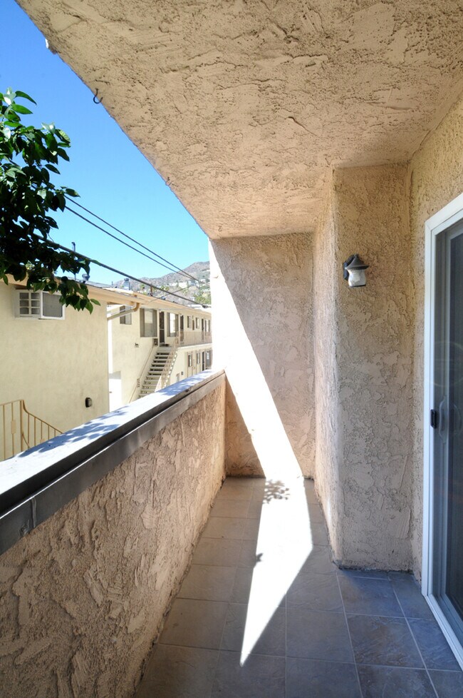 Foto del edificio - 320 E Stocker St