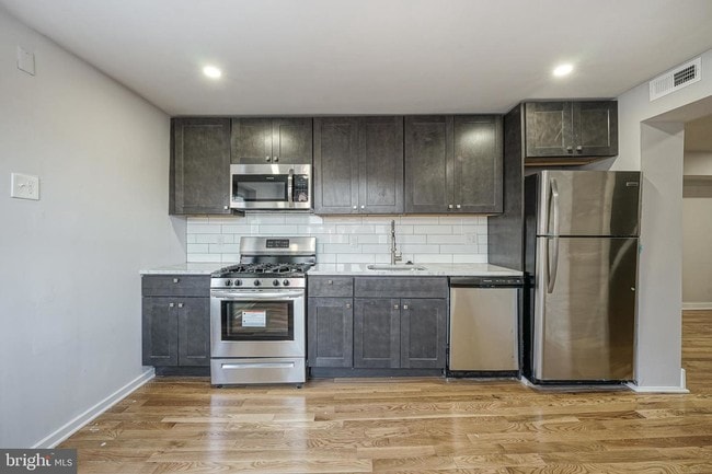 Building Photo - 1207 Mifflin St