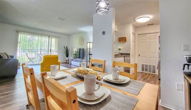 Foto del edificio - 3705 SW 27th St