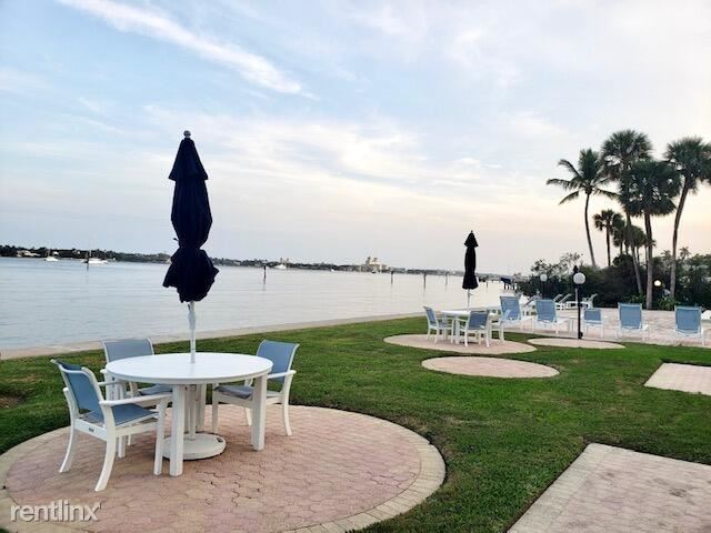 Foto del edificio - 2 br, 3 bath Condo - 2800 N Flagler Dr Apt...