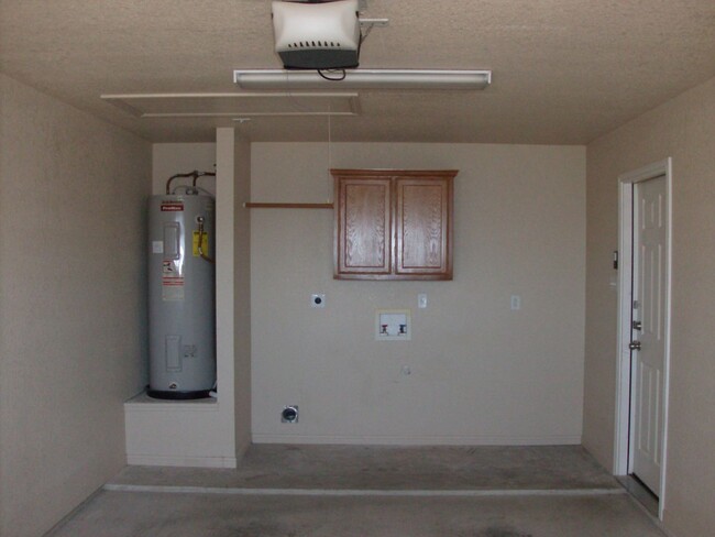 Foto del edificio - Charming 2 Bed, 2 Bath Duplex in South Kil...