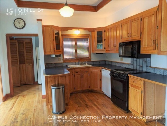 Building Photo - 1510 Mill St