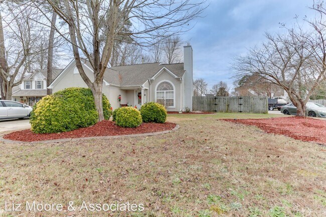 Building Photo - 3 br, 2.5 bath House - 2 East Spur Court