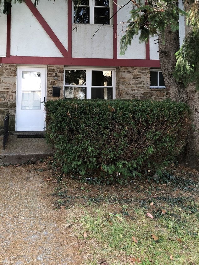 Primary Photo - 5120 Pembridge Ave