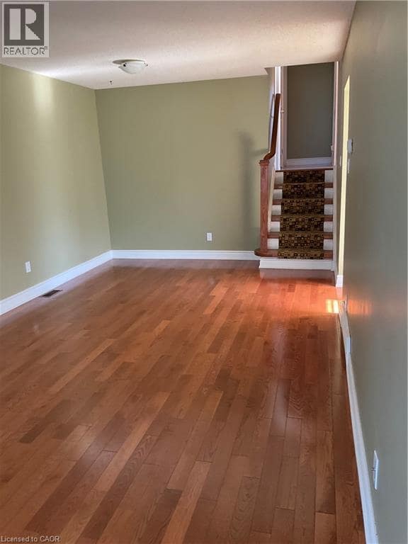 Building Photo - 486B KINGSCOURT Drive