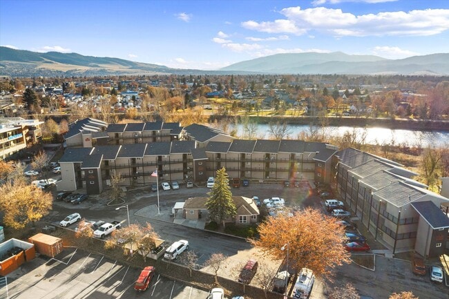 Interior Photo - Riverbend Apartments