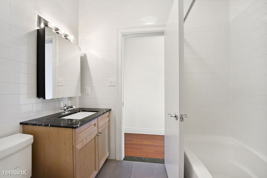 Building Photo - 601 W 137th St