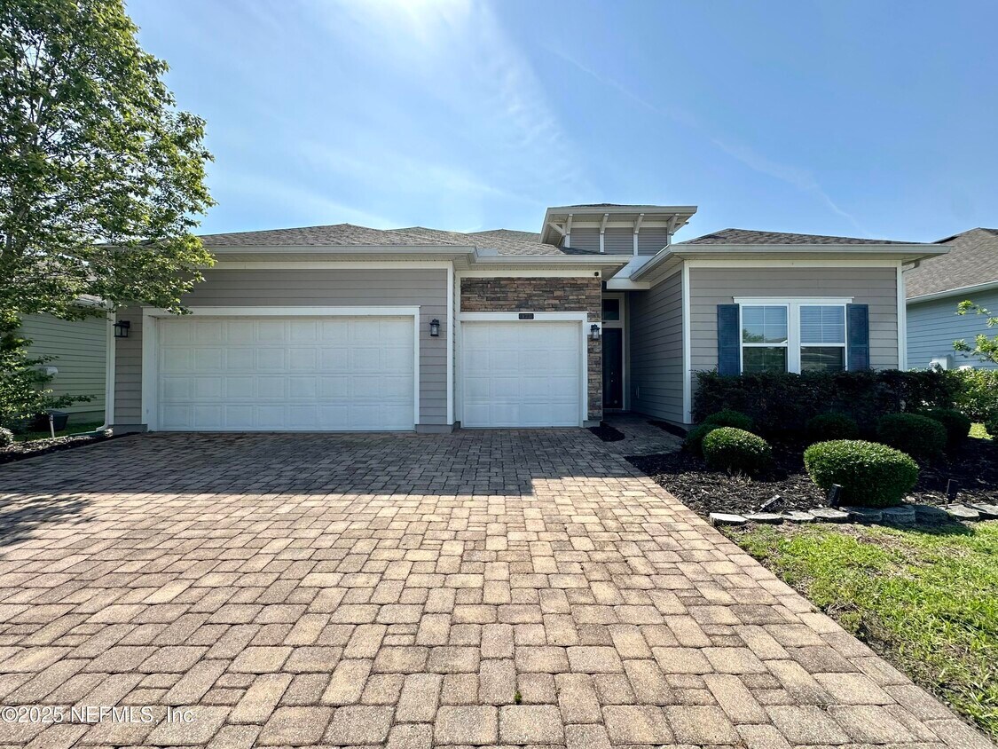 Foto principal - 173 Athens Dr