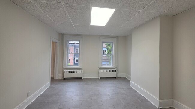 Foto del edificio - 204 3rd St