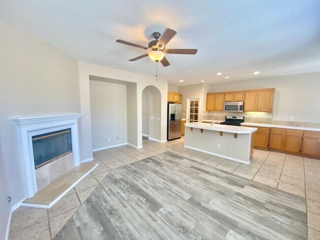 Foto del edificio - Stunning 4 bedroom home in Oceanside!!