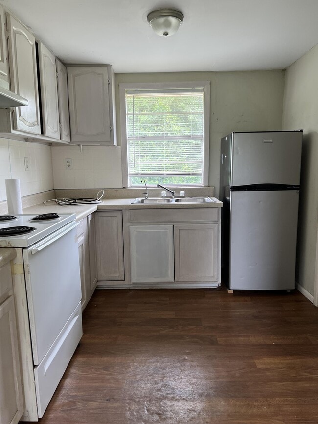 Photo - 93 Stokley Rd House