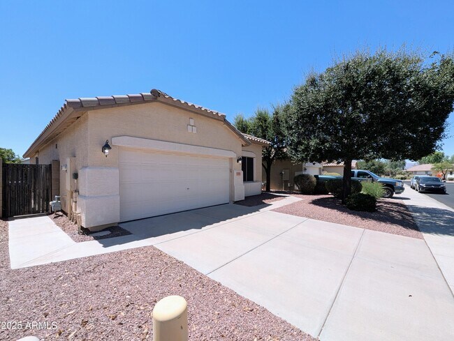 Building Photo - 16635 N 169th Ave