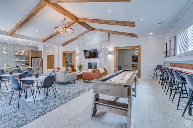 Casa Club - Riverstone Apartments