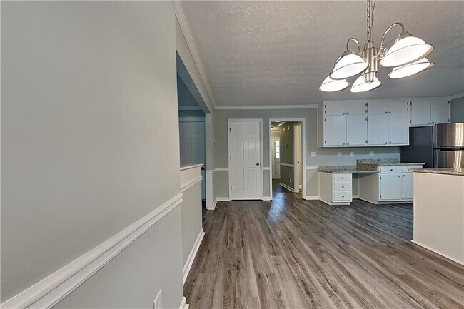 Building Photo - 3013 Meadowsweet Trail