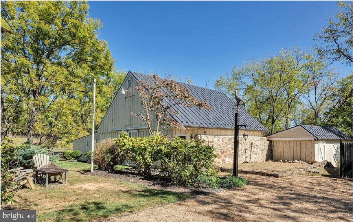 21056 Beaverdam Bridge Rd, Middleburg, VA 20117 House Rental in