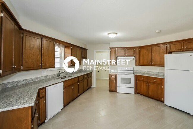 Building Photo - 3 Bedroom Pet-Friendly Home in EDMOND, OK ...