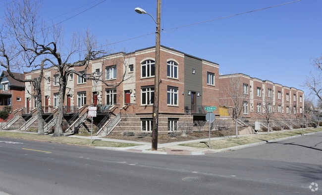 Primary Photo - 2801 W 23rd Ave