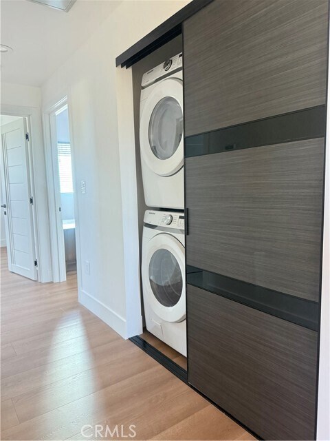Foto del edificio - 6148 Lederer Ave