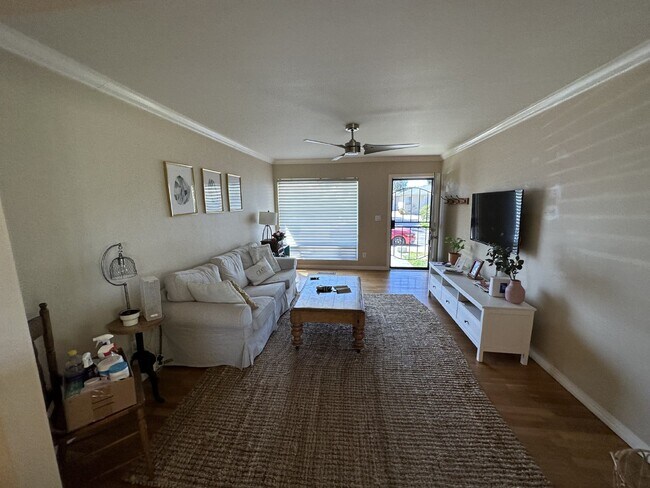 Building Photo - Rooms for rent in San Diego homes near San...