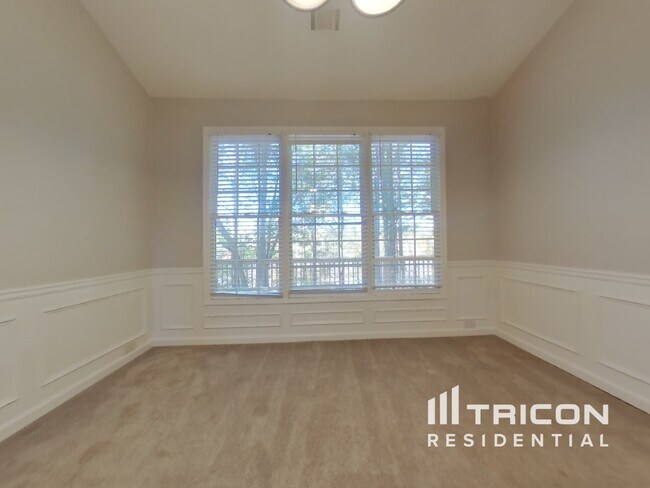 Building Photo - 1017 Chatsworth Lane Woodstock GA