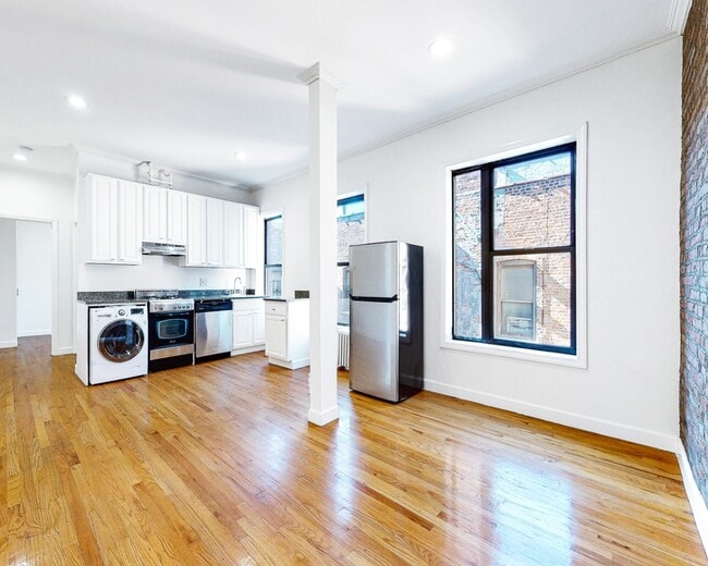 Building Photo - West 147th Street