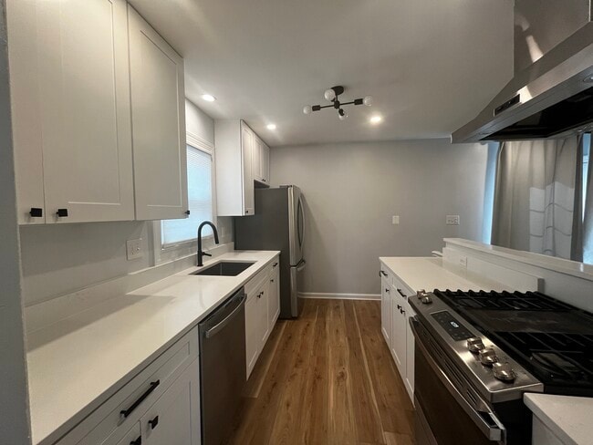 Foto del edificio - 4905 78th Ave
