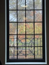 Building Photo - 451 E Town St