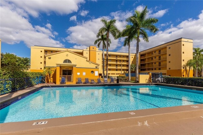 Building Photo - 14931 SW 82nd Ln