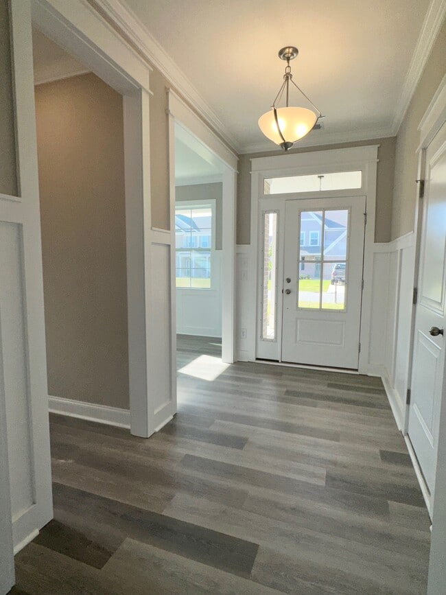 Building Photo - 1486 Summergate Dr