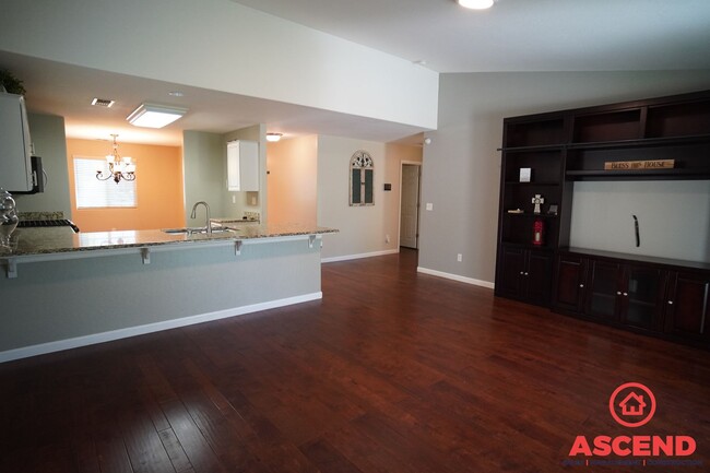 Building Photo - MOVE IN SPECIAL! $500 OFF FIRST MONTHS REN...