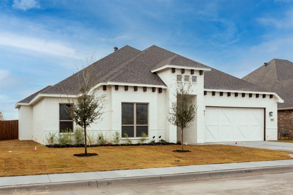 1201 Crown Valley Dr, Weatherford, TX 76087 House for Rent in