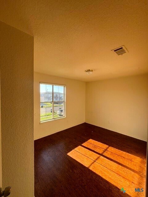 Building Photo - 2802 Cantabrian Dr