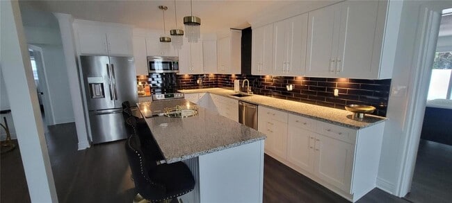 Foto del edificio - 1619 Linwood Dr