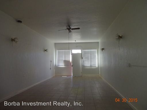 Building Photo - 213 W 21st St