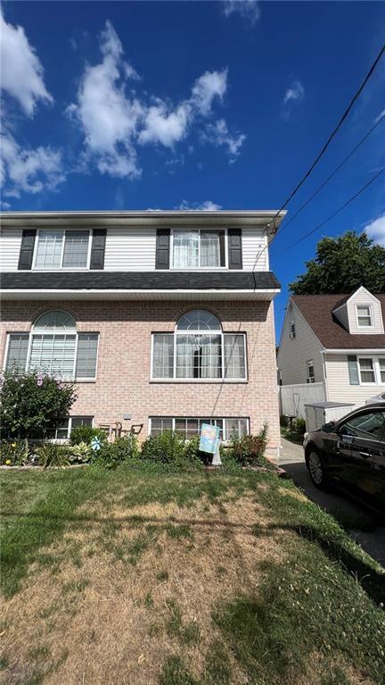 Primary Photo - 367 Willowbrook Rd