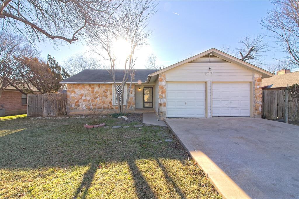 Primary Photo - 509 Meadowcreek Cir