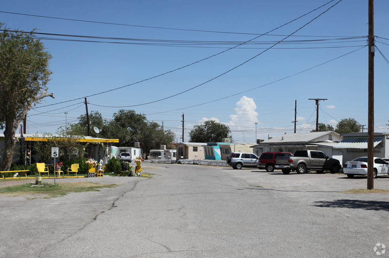 Primary Photo - Mobile Home Park