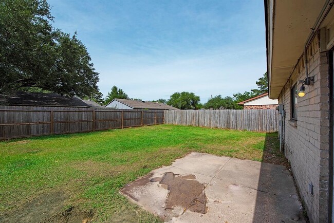 Foto del edificio - 17306 N Yorkglen Dr