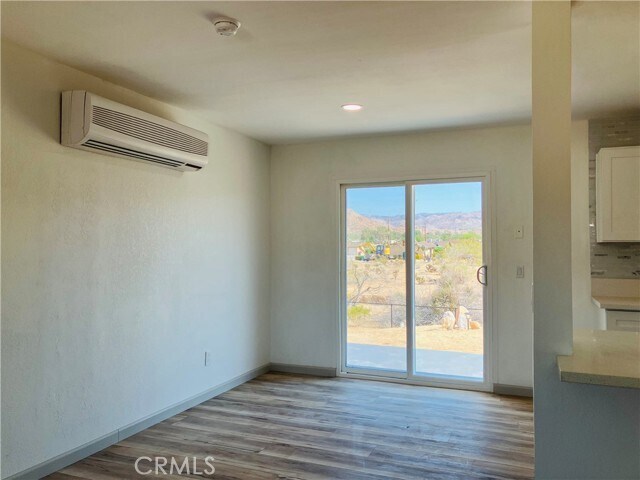 Foto del edificio - 61929 Aster Pl