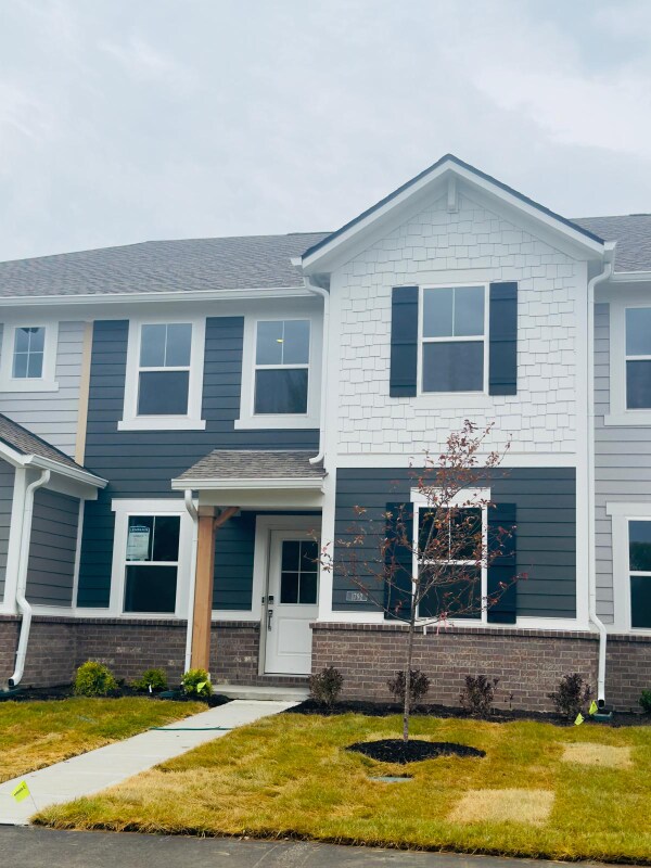 Foto principal - 17275 Gibbons Pl