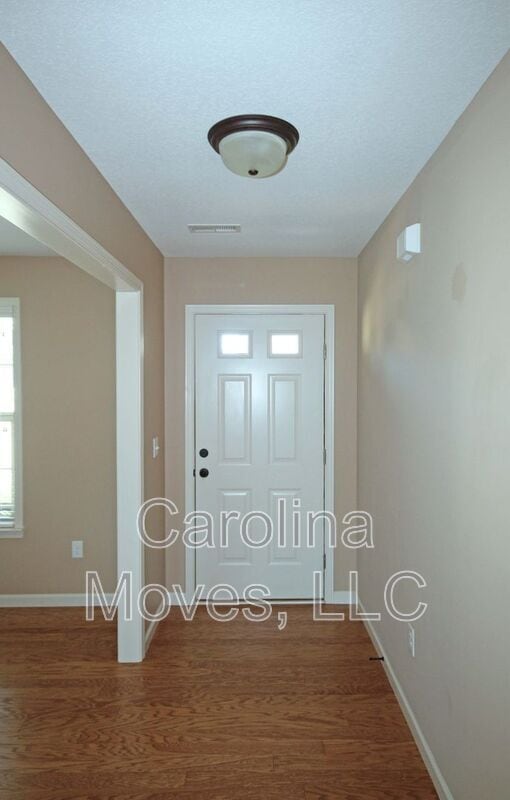Building Photo - 316 Lockeland Park Dr