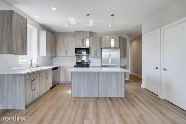 Foto del edificio - 6322 W Irving Park Rd